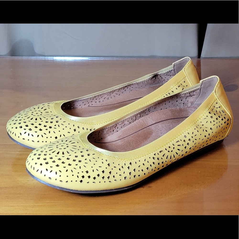 Vionic Robyn Perforated Flats, Color-Buttercup, Size 7